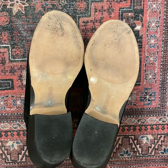 VINCE CAMUTO | EUC Black booties - Picture 3 of 4